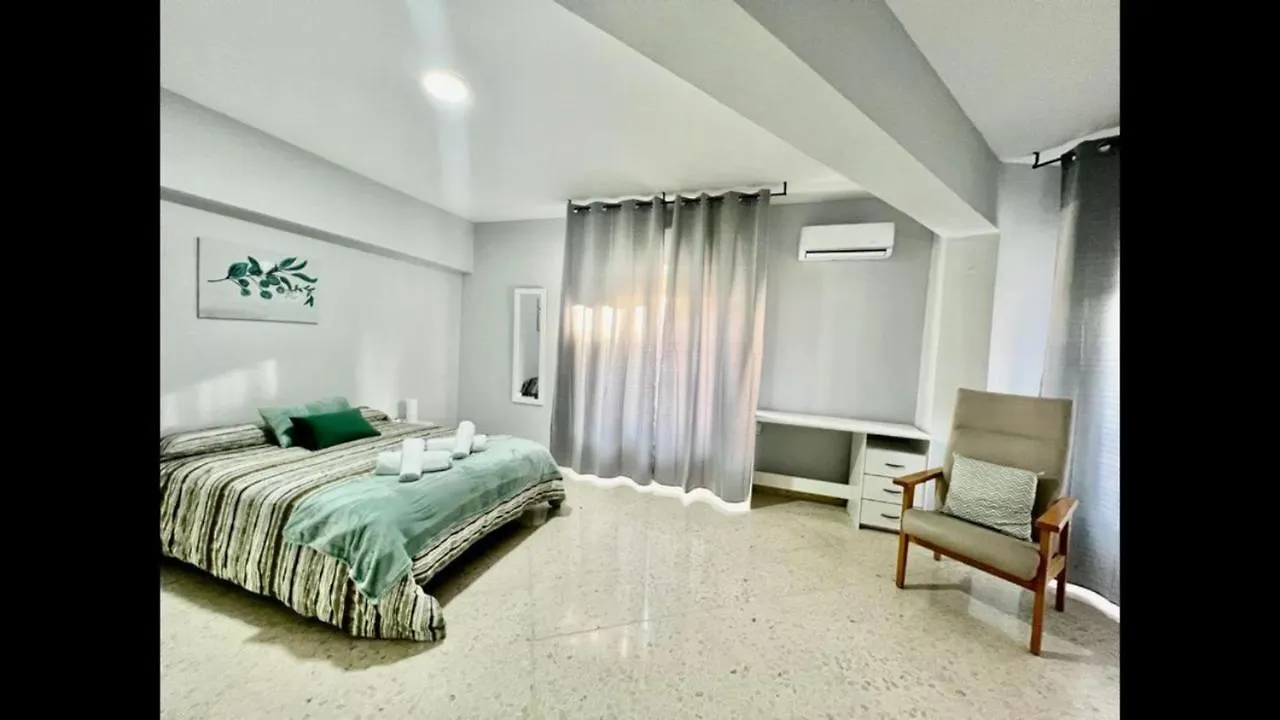 Marchalhabitaciones Vft 哈恩