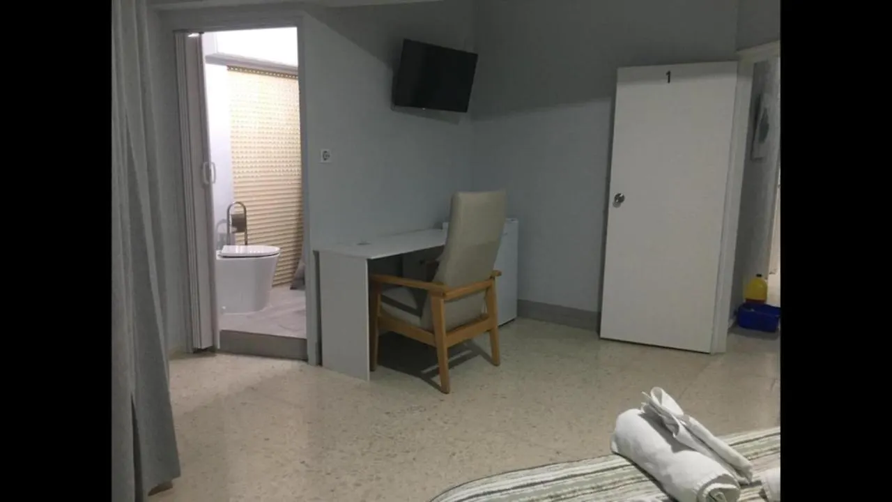 Marchalhabitaciones Vft 哈恩 0*,  西班牙